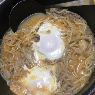 担々煮込みラーメン